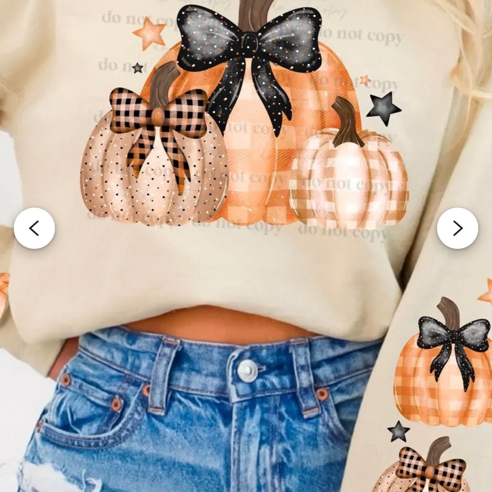 Women's Cream Pumpkin Print Sweater